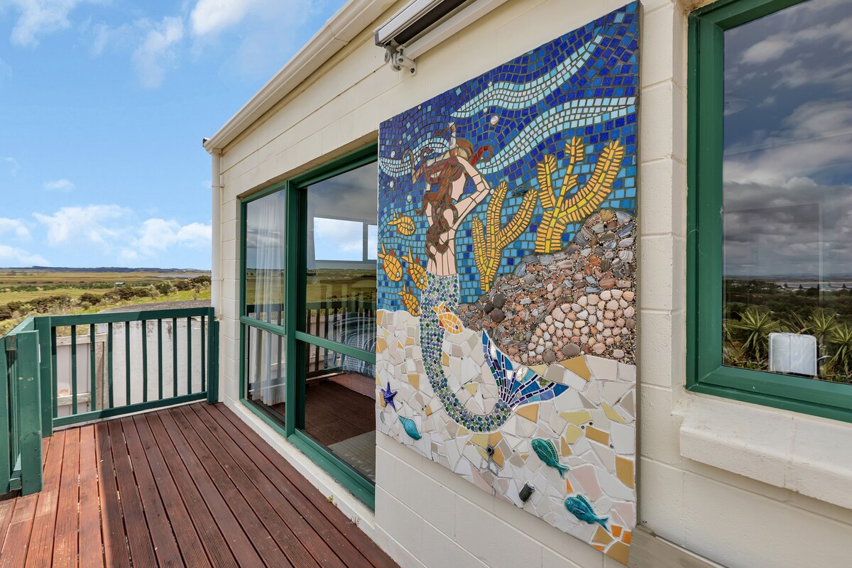 The Mermaid's Rest - Whatuwhiwhi Holiday Home
