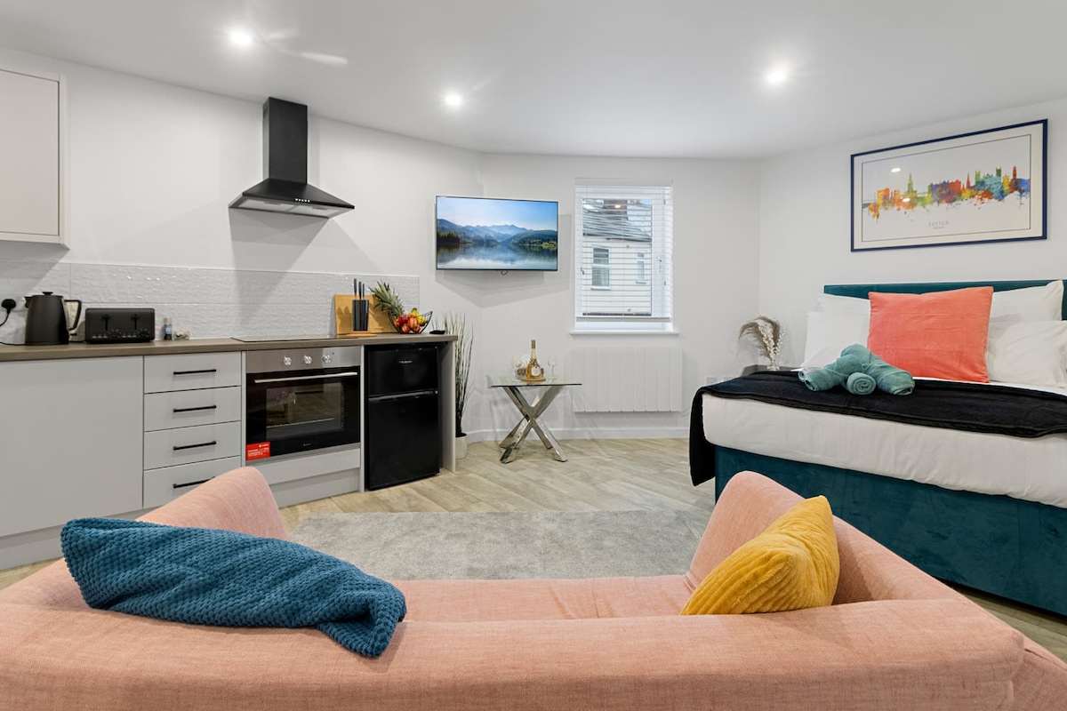 Exeter City Centre Apartments (Riley Apartment)