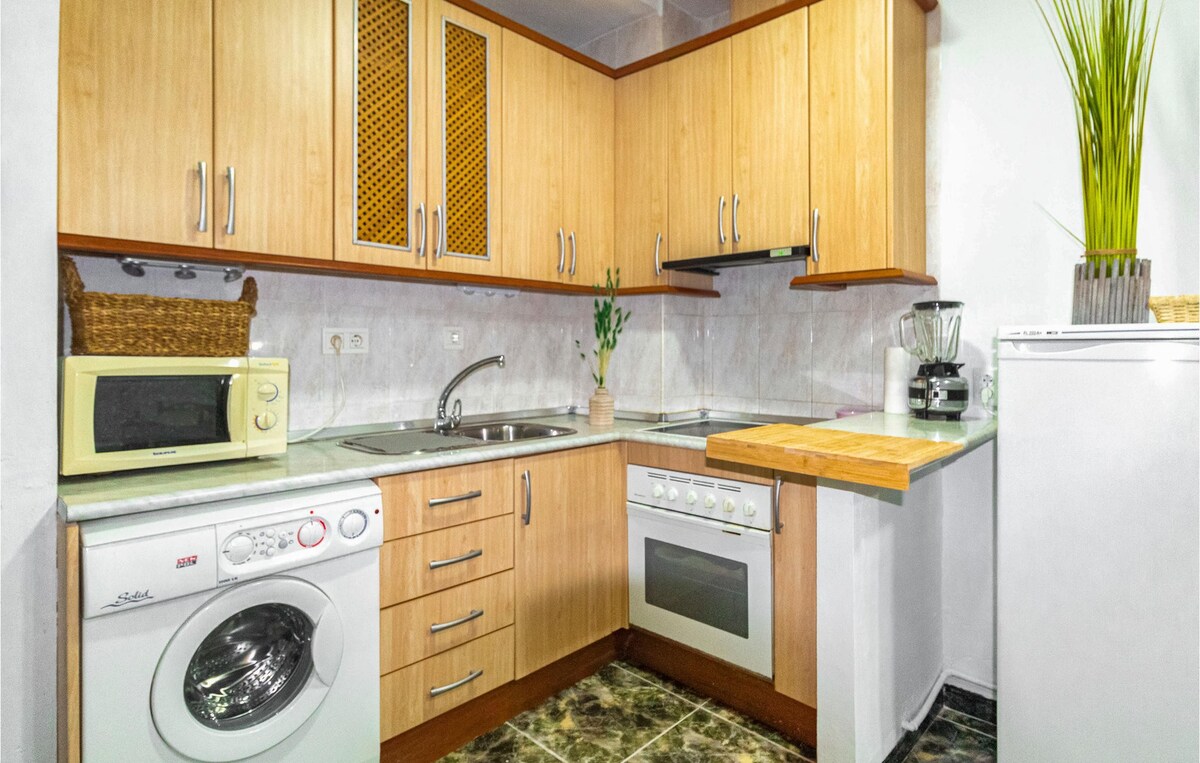Cozy apartment in Torrenueva with kitchen