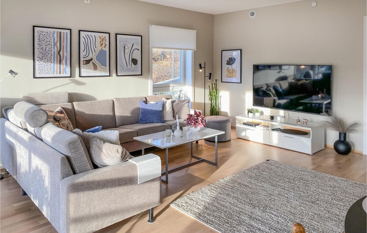 2 bedroom cozy apartment in ålesund