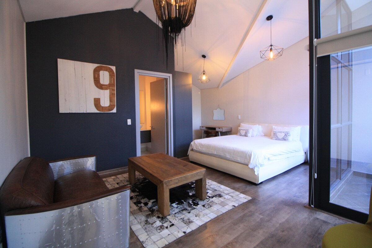 Loft Apartment in Camps Bay