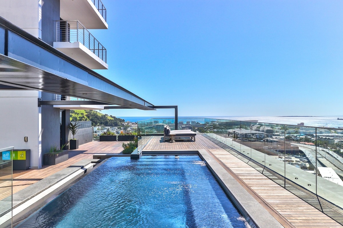 Sensational Penthouse with Iconic Views & Pool