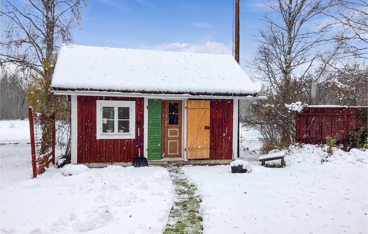 Nice home in Klubbäcken with sauna