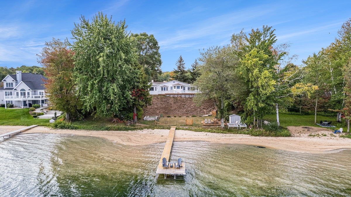 South Shore Bear Lake Family Cottage