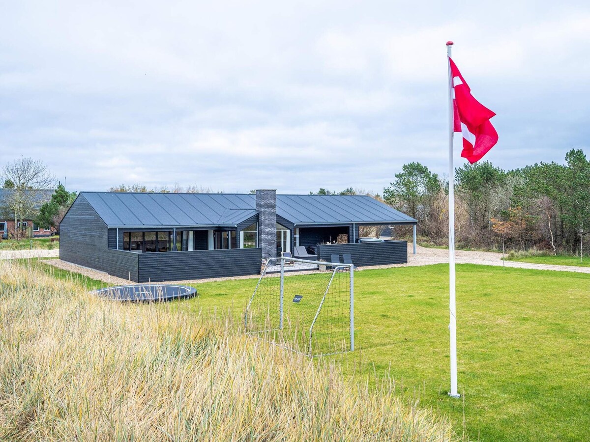 5 star holiday home in blåvand