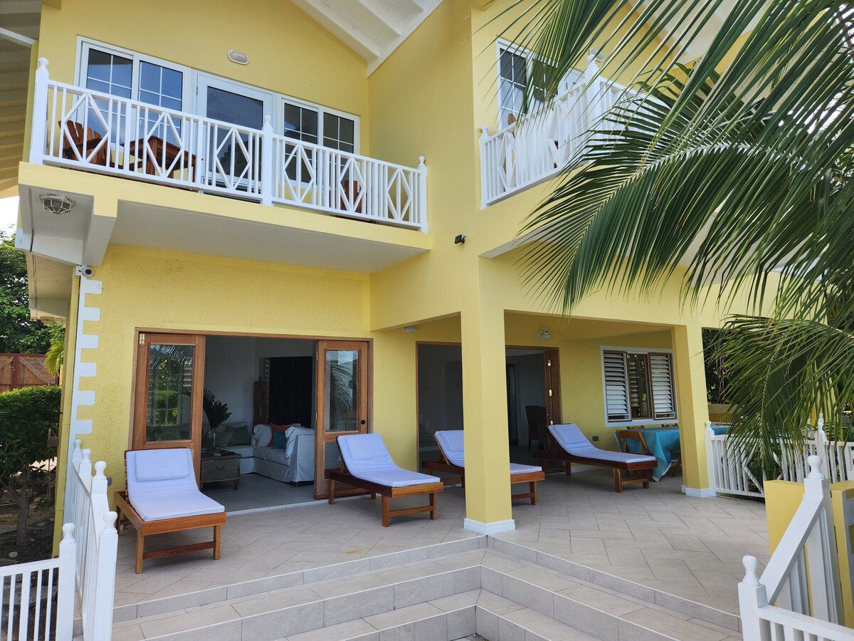 All Inclusive Oasis Palms Luxury Villa