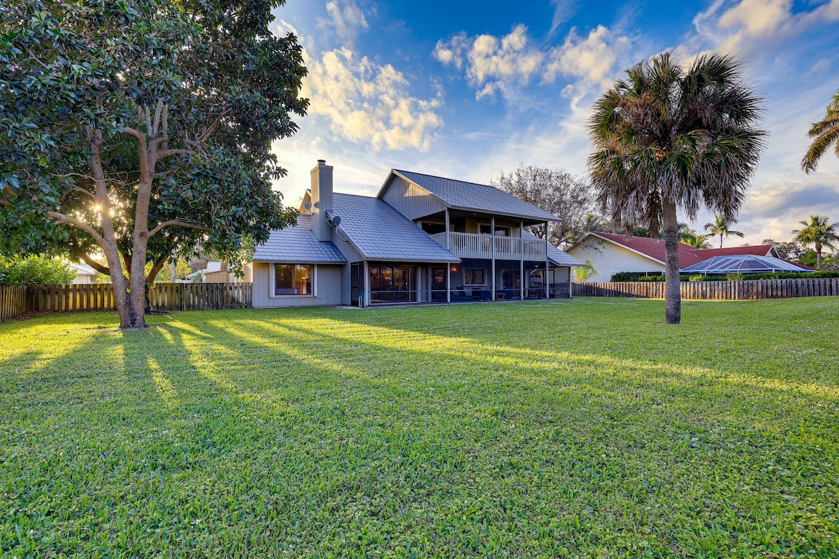 Beautiful Hobe Sound Retreat, 3 Mi to Beach!