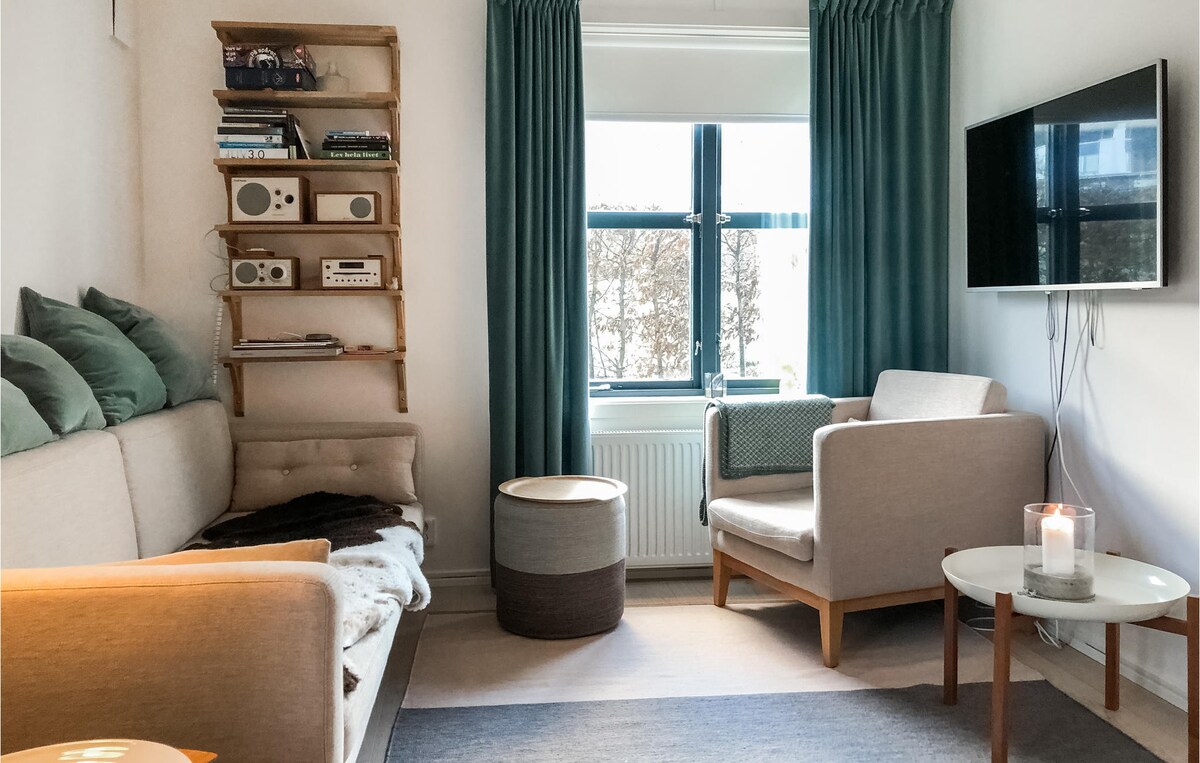 1 bedroom beautiful apartment in Båstad