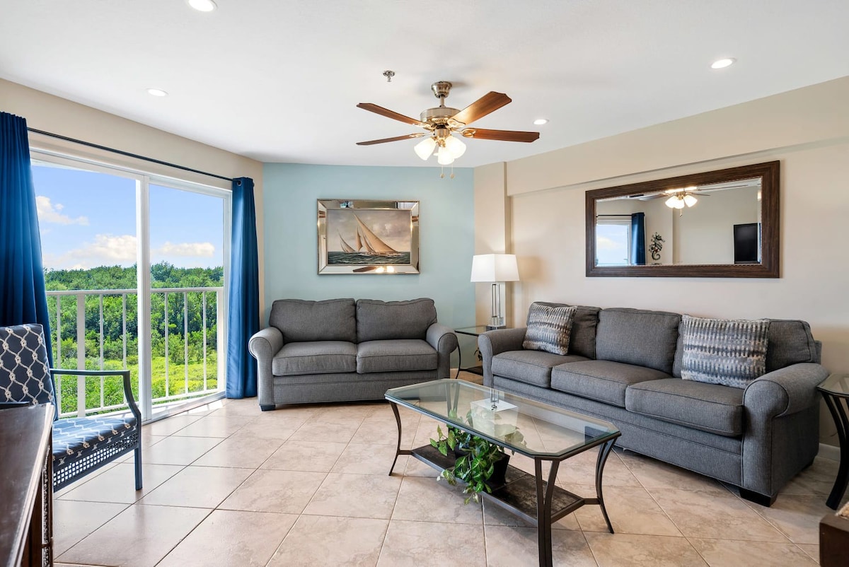 Sunrise Sanctuary - Top Floor | Ocean Pointe 2415