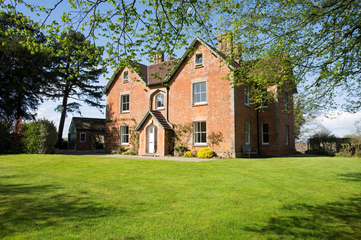 The Old Rectory with Swimming Pool