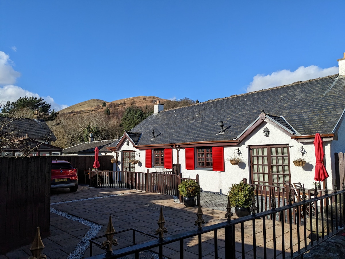 Heather Cottage Luss