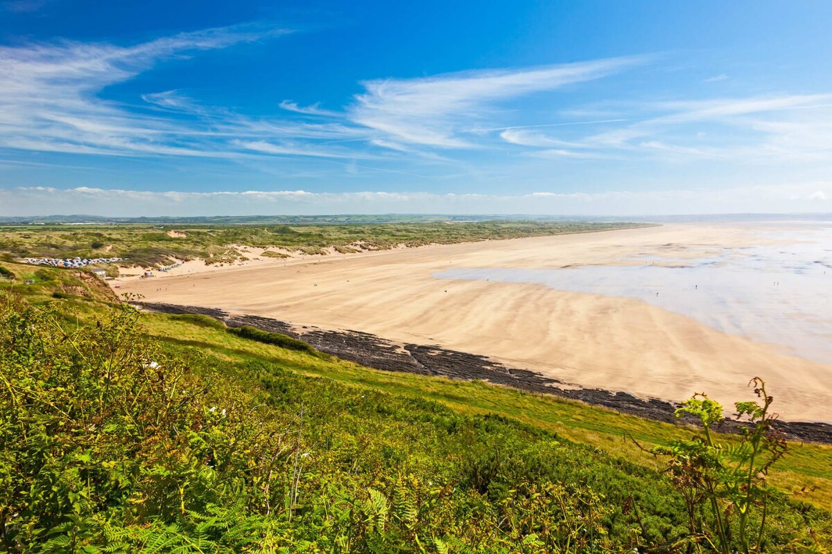 Dog friendly Cloudbreak, Braunton, North Devon