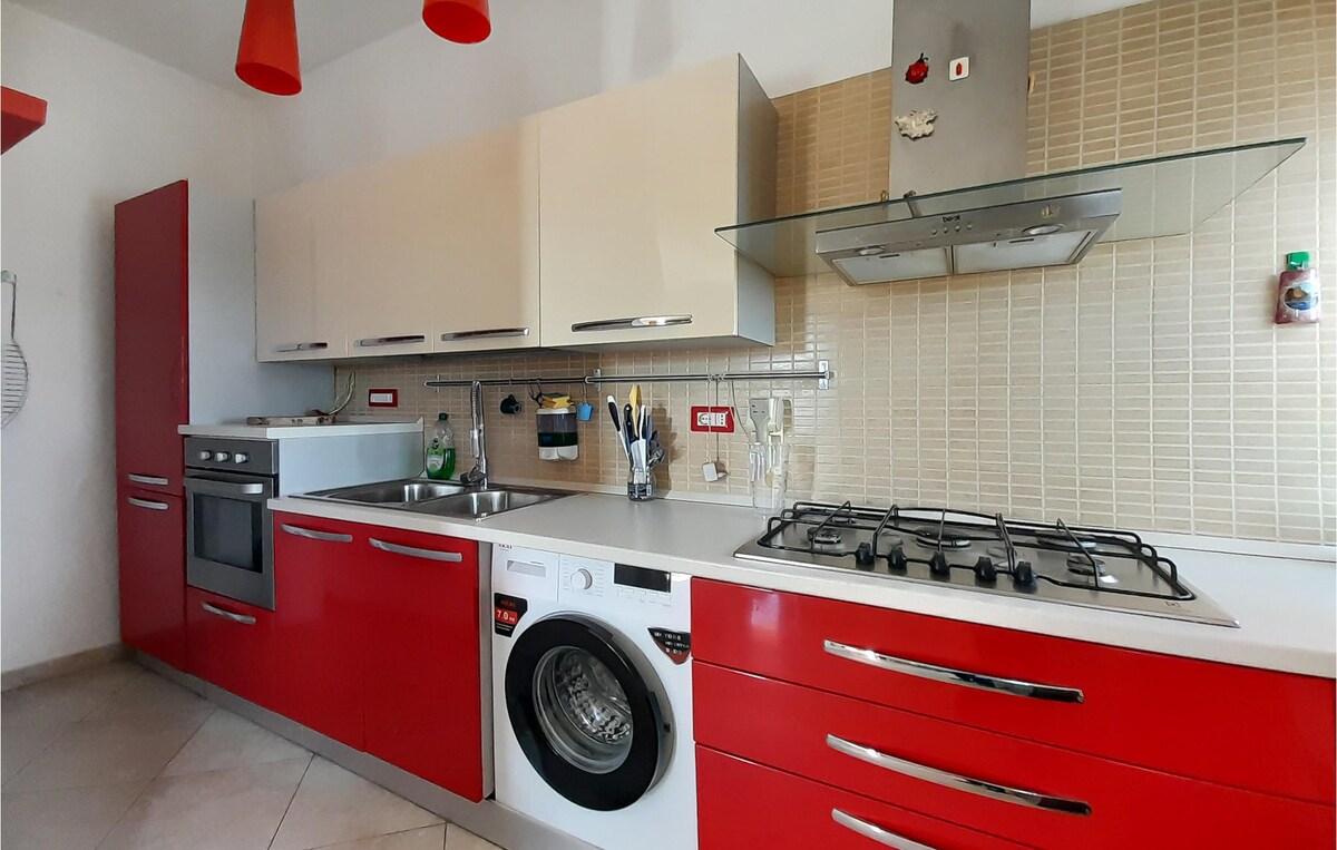 Lovely apartment in Rotondella with kitchen