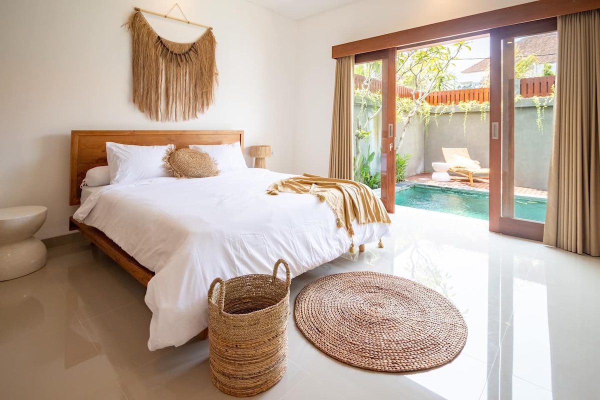 Canggu Paradise with Pool and Kitchen Brand NEW