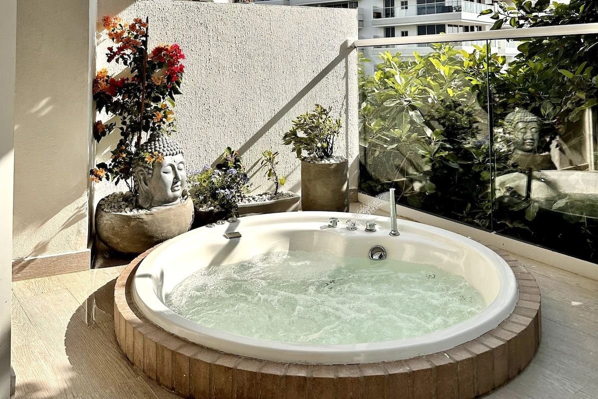 MQ601 Relaxing and Natural Private Jacuzzi
