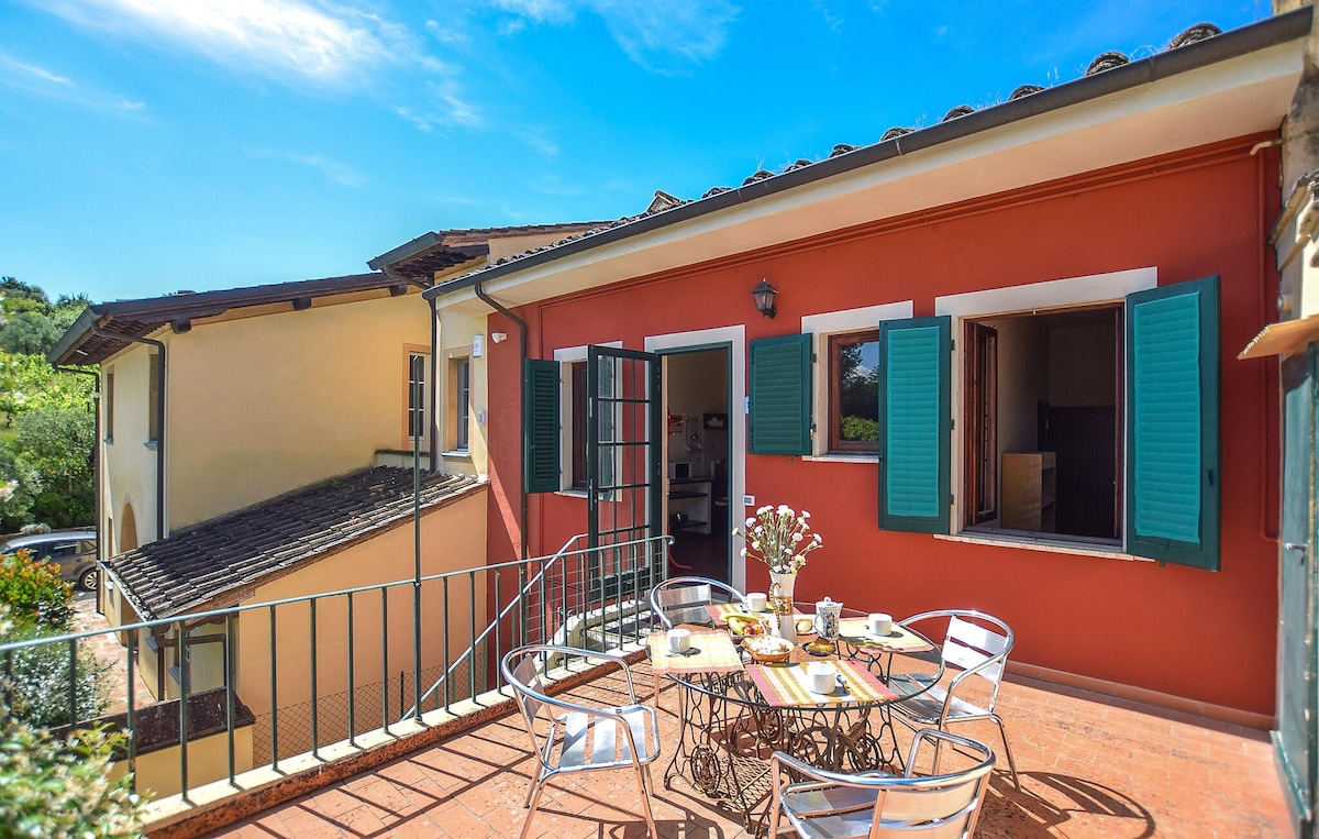 Lovely apartment in Le Botteghe, Fucecchio
