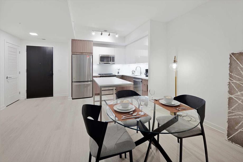 near Union Station 2/1BR | Upscale Amenities |Noma