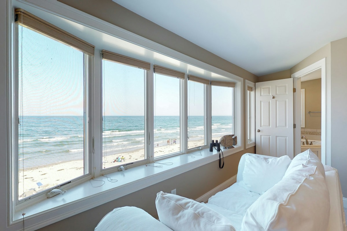Amazing 6BR Oceanfront | Fireplace | Deck