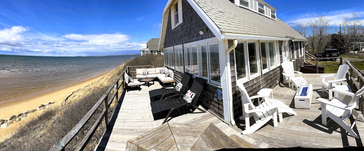 Beachfront~Seaside Sea-duction-Dog Friendly