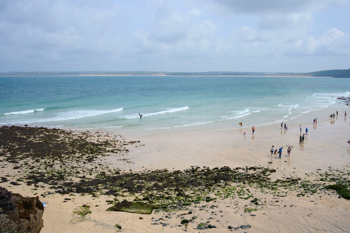 La Loggia, St Ives