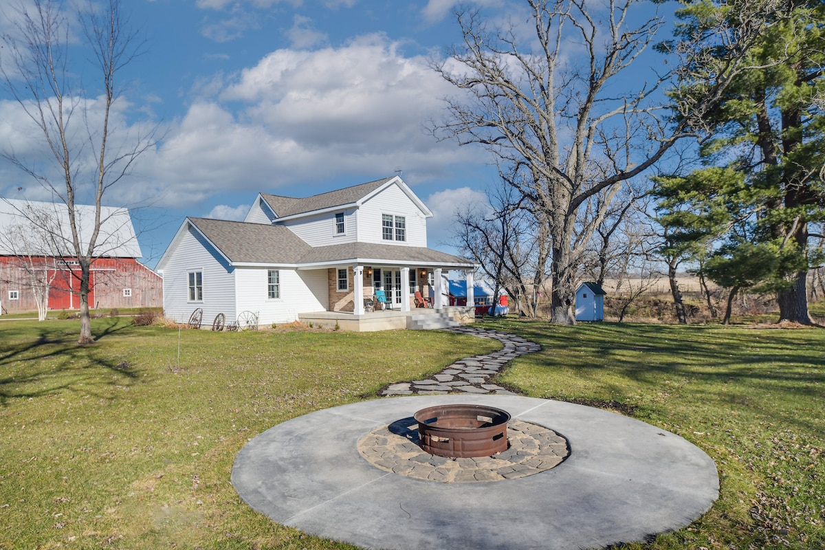 Charming Manchester Retreat w/ Patio & Fireplace!