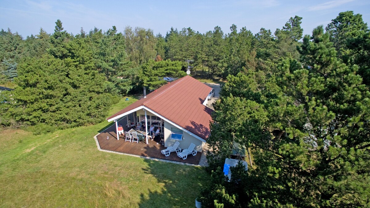 Cottage close to forest