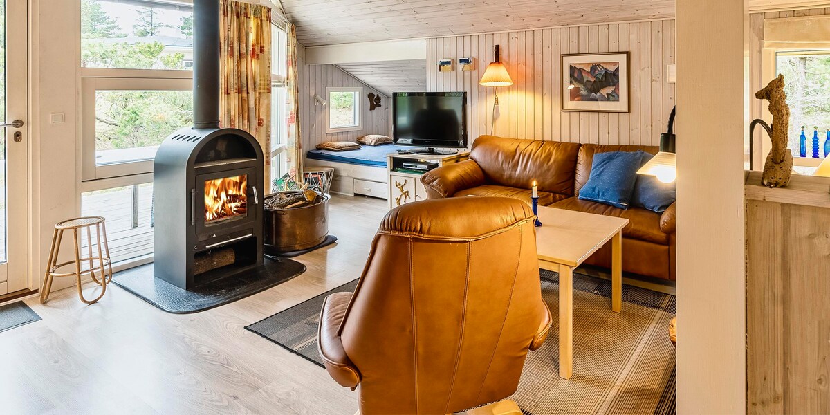 Cozy cottage with sauna