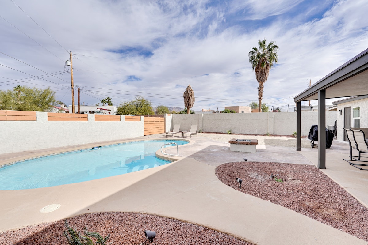 Pet-Friendly Arizona Home - Pool, Grill & Fire Pit