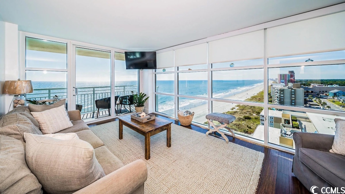 Seaside Penthouse Direct Oceanfront w/in&out pool