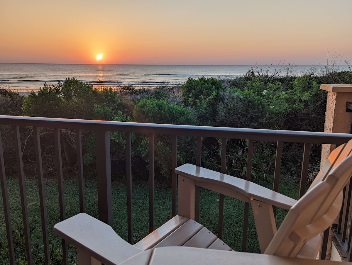 Oceanfront 3BR,Game Room, Crescent Beach Retreat!