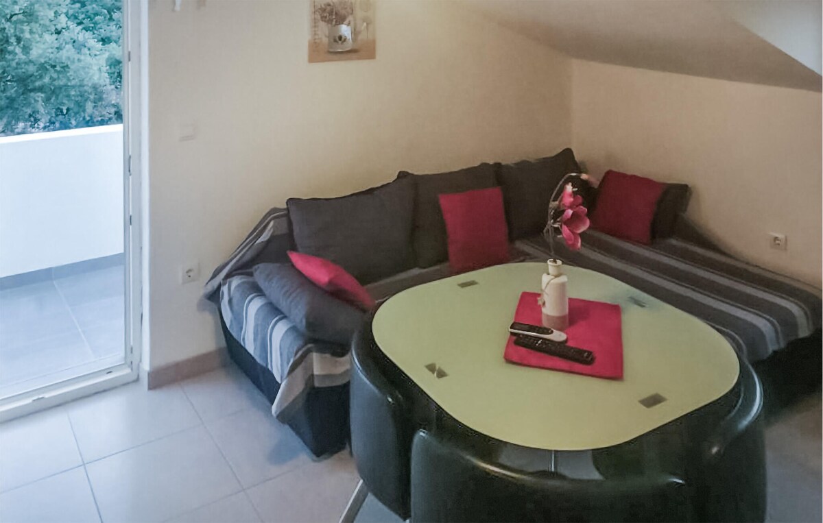 Beautiful apartment in Sibenik with WiFi