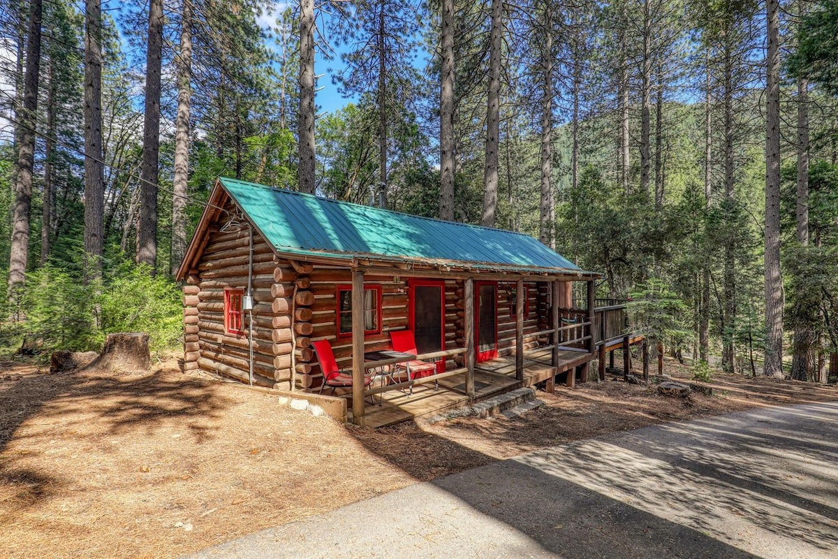 Fir - Rustic Log Cabin