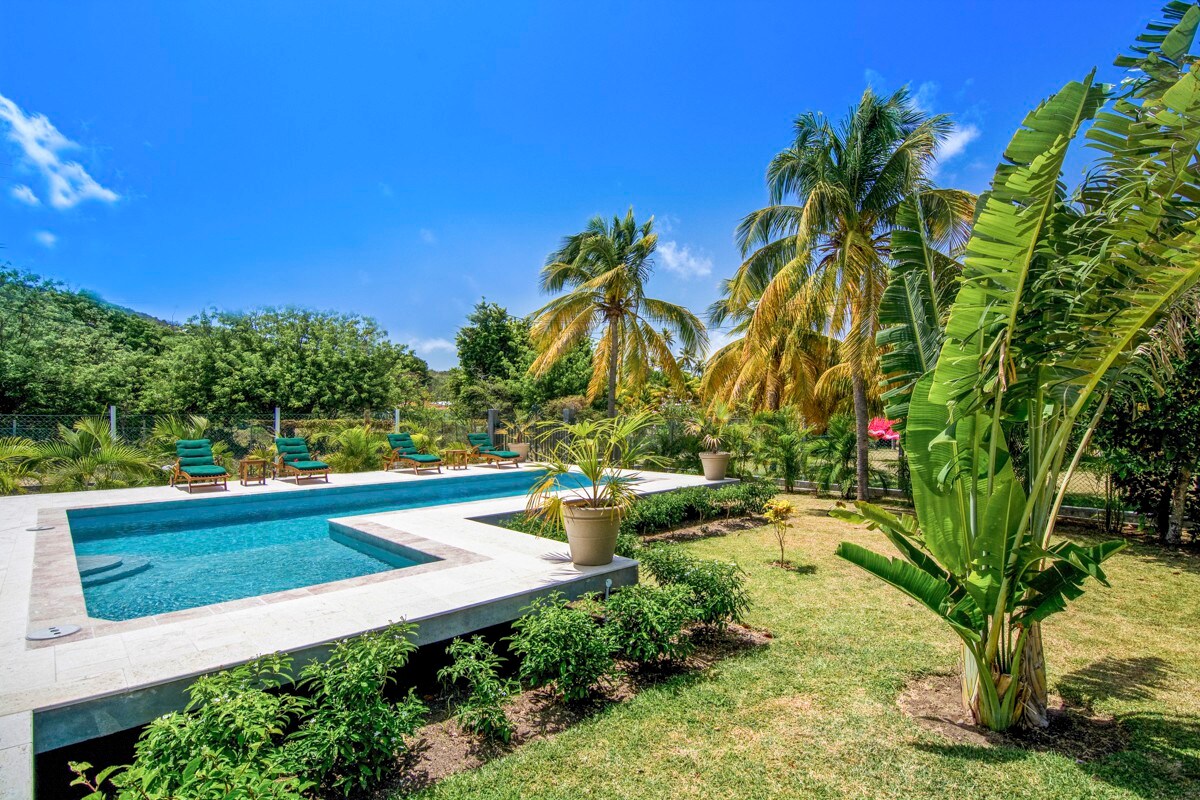 Bequia Palm Villa