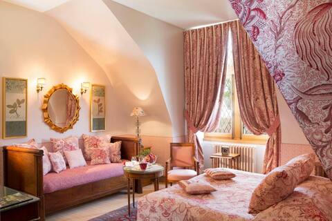 Grande Demoiselle-Double room-Deluxe-Ensuite-Garde