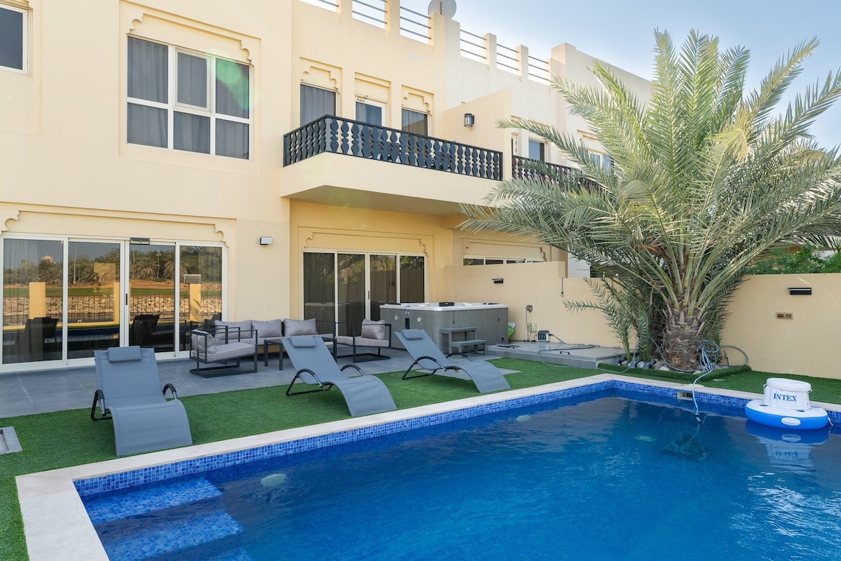 Exquisite 4BR Villa, with a Private Pool