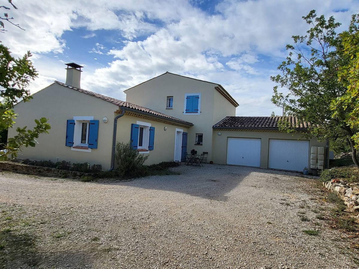 L'ensouleiado Double villa with swimming pool