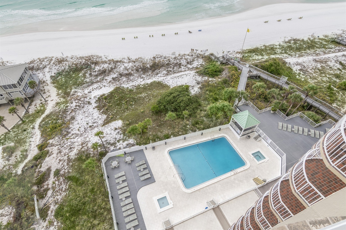 Beachfront | Gulf Views | Heated Pools & Hot Tubs