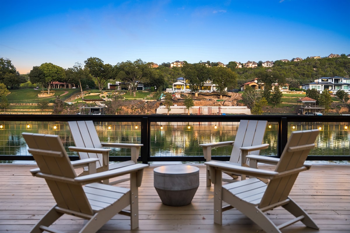 Two Waterfront Luxury Homes ~Lake Austin~ Sleep 25