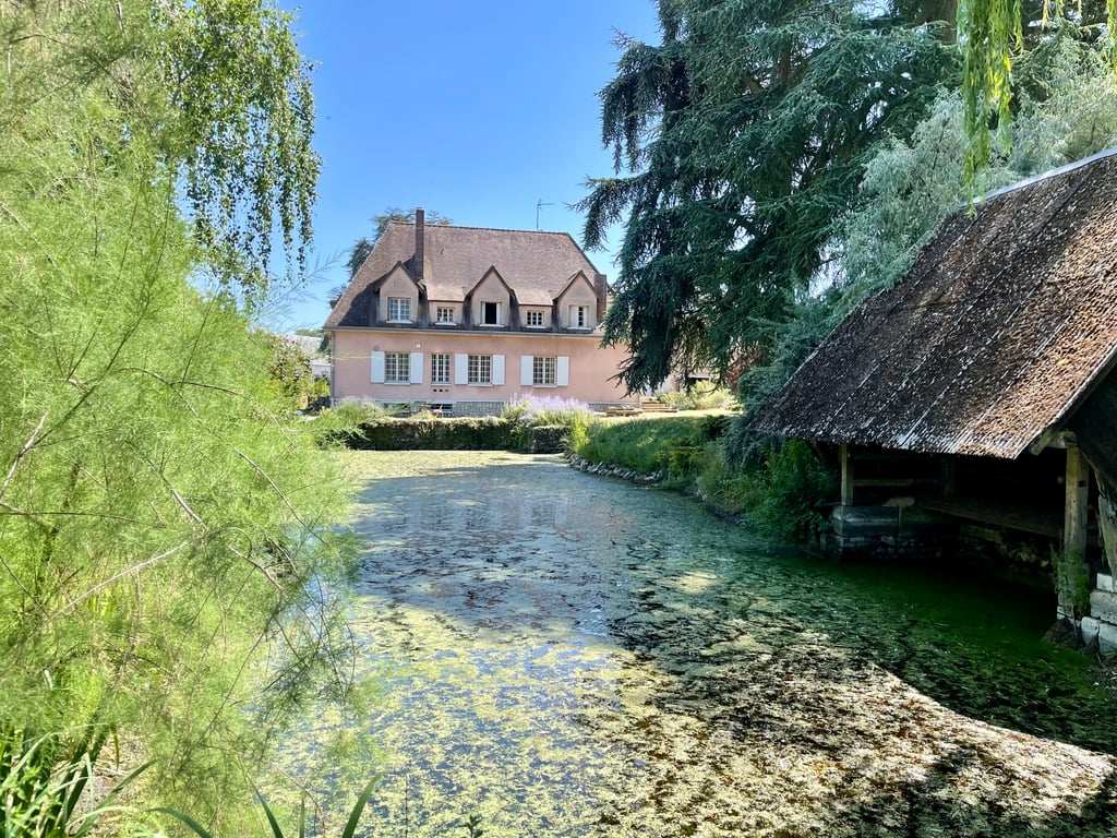 La Meslaysienne - Comfortable house, swimming pool