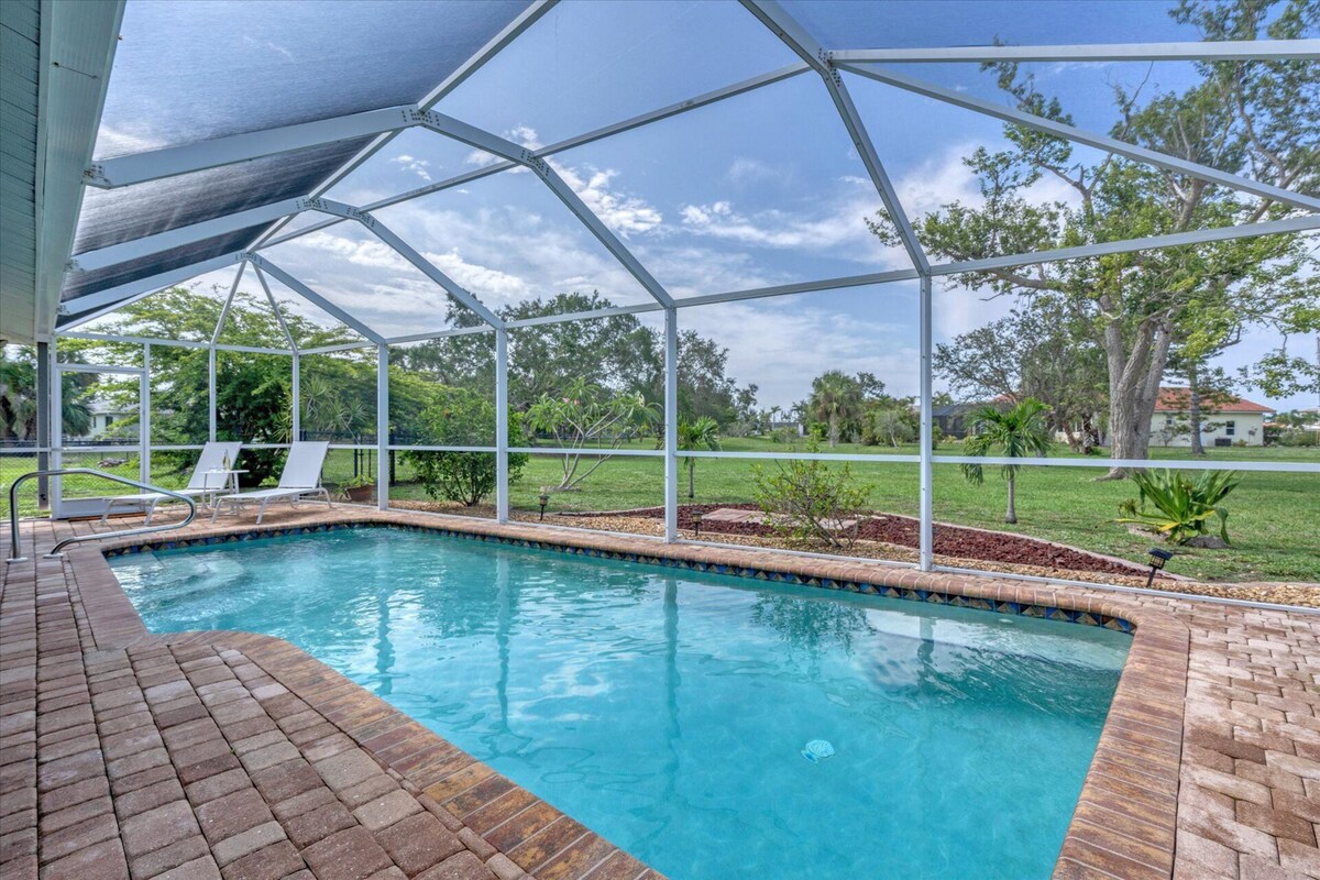 Luxury 5 Star Villa, Charlotte County Villa 5866