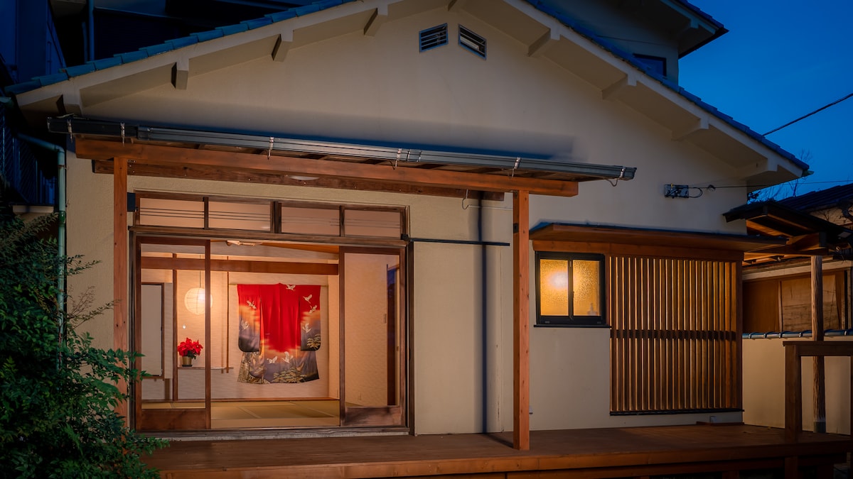 Geisha House Atami - fireworks view