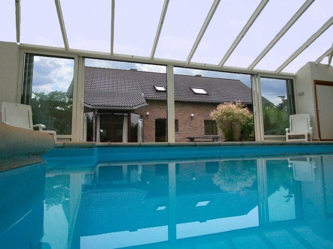 Cottage with swimming pool
