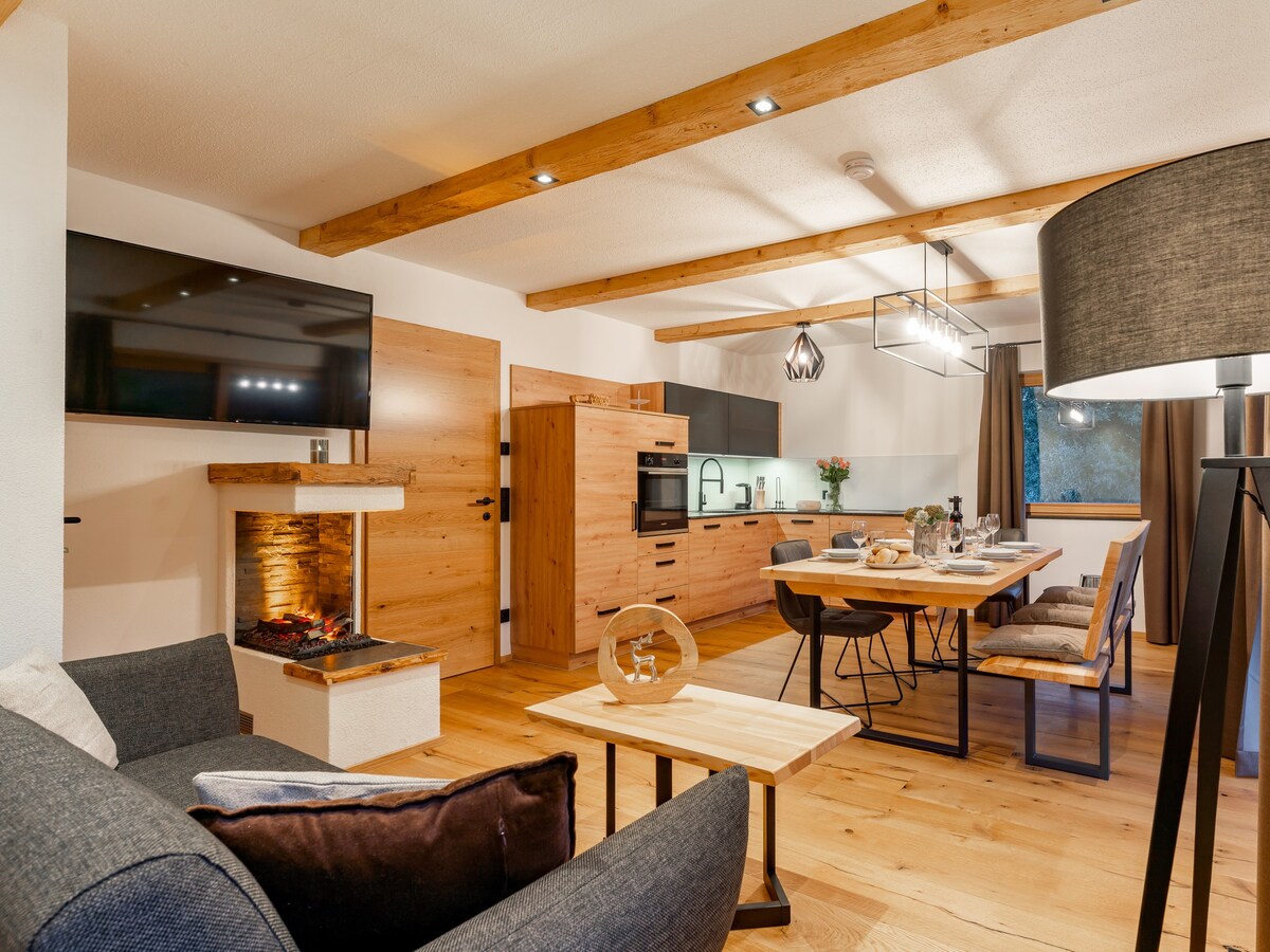 Very luxurious apartment with sauna