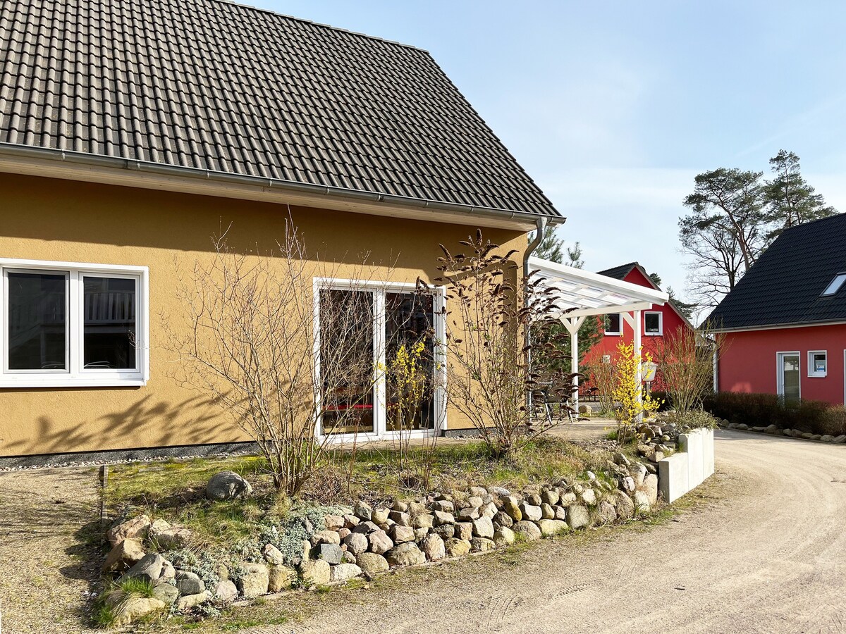 Ferienhaus für 9 Gäste mit 140m² in Röbel/Müritz (247619)