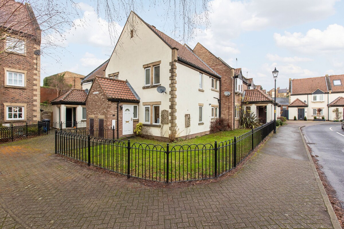 Pretty Apartment  in the Cathedral City of Ripon