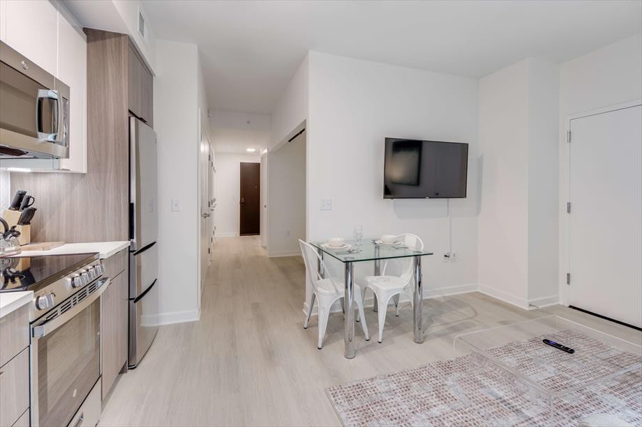 near Union Station 1 Deluxe BR | Family Friendly