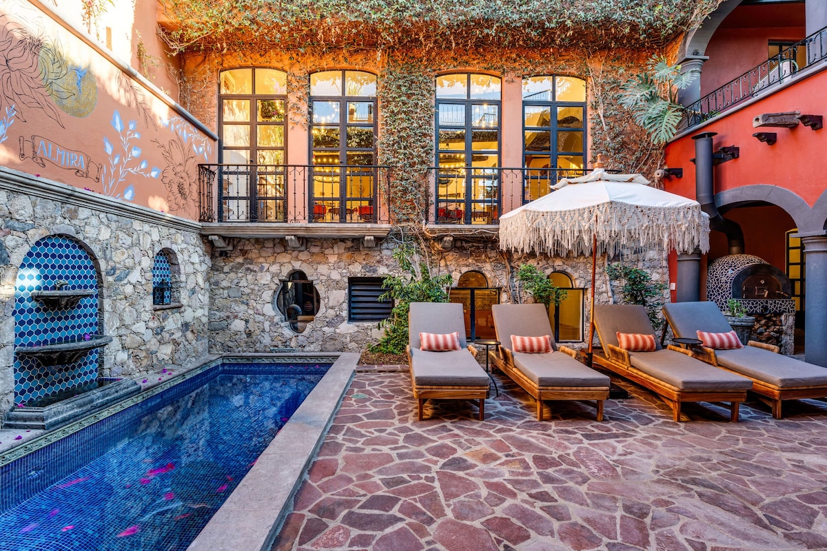 Casa Almira 5BR Luxury Home, Pool & Hot Tub