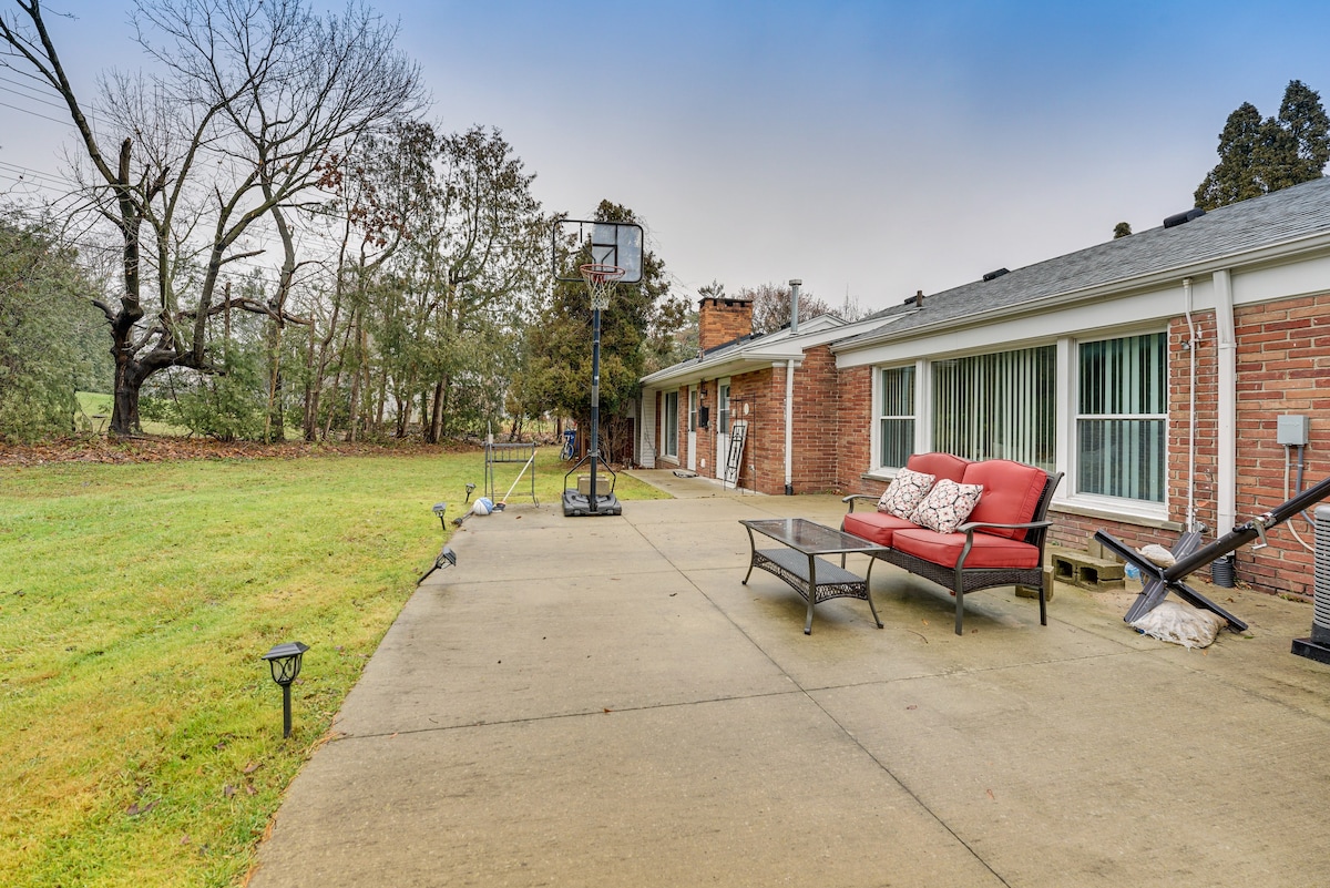 Family-Friendly Bloomfield Hills Home with Patio!