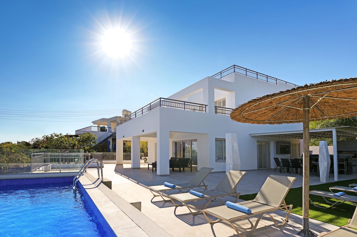 Cape Panorama Villa - 5bed with Private Pool