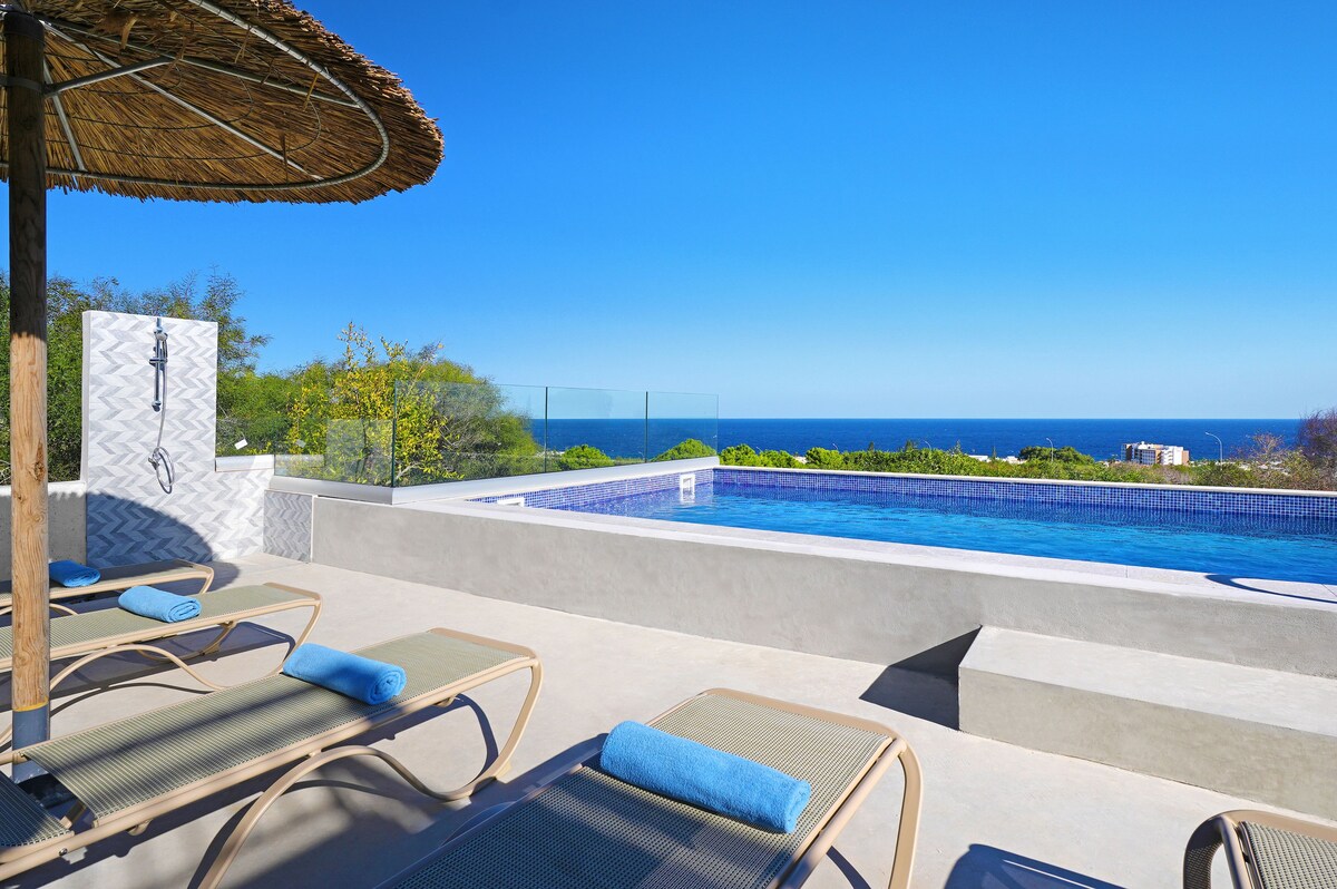 Cape Panorama Villa - 5bed with Private Pool